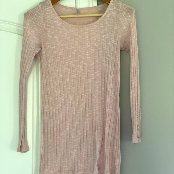 Pinkblush Sweaters - Pink blush maternity sweater! Super comfy and great for fall! great condition!